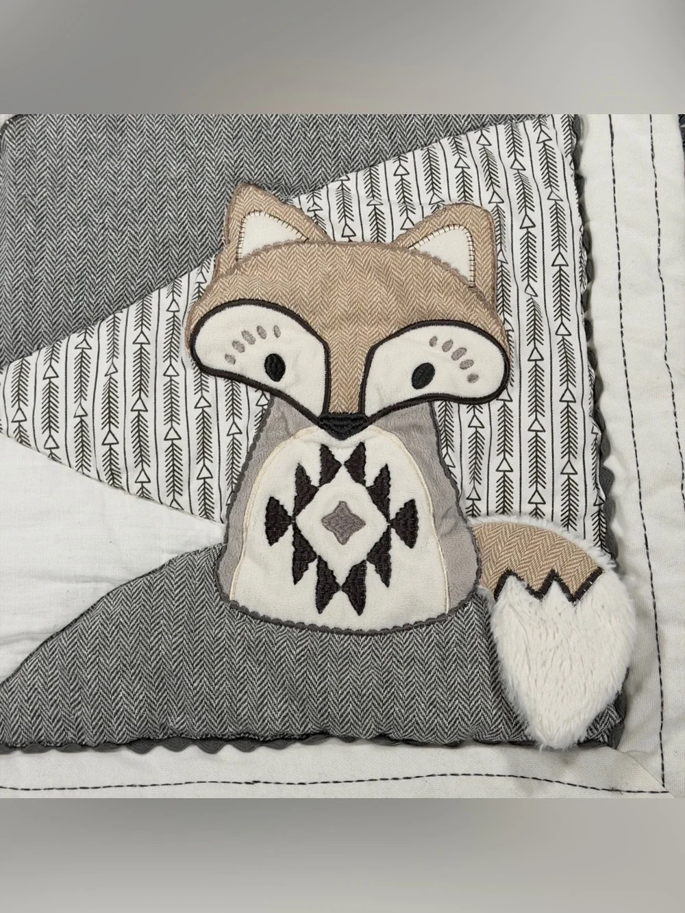 Levtex Baby Woodland Crib Quilt Blanket Bear Fox Deer Nursery Grey White 34x41